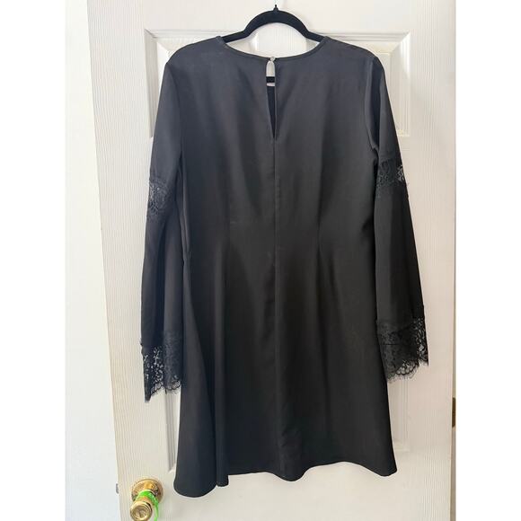 Black Bell Sleeved Dress By Mossimo Size Medium - Picture 6 of 6